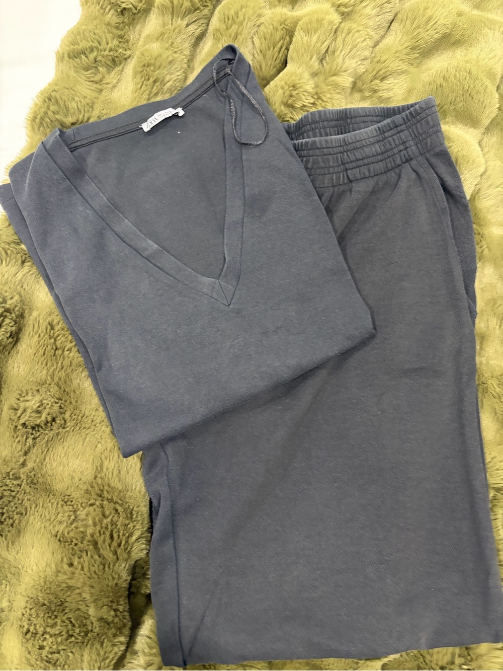 ZARA Gray Lounge Jogger Set Size large